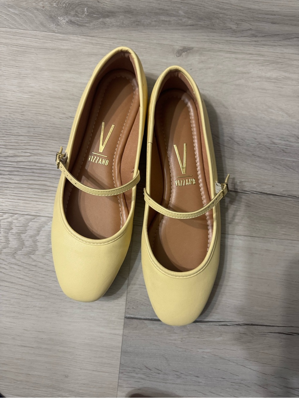 Vizzano Girls' Pale Yellow Mary Jane Dress Shoes